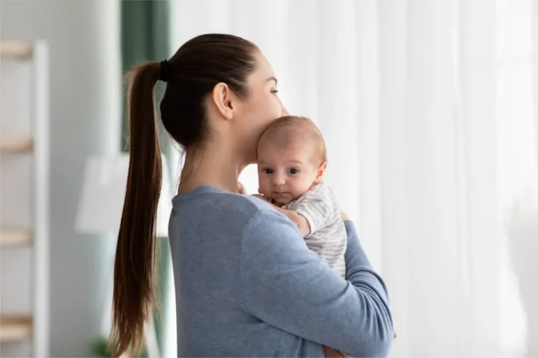 Tips To Deal With Postpartum Depression